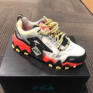 Worn once Fila